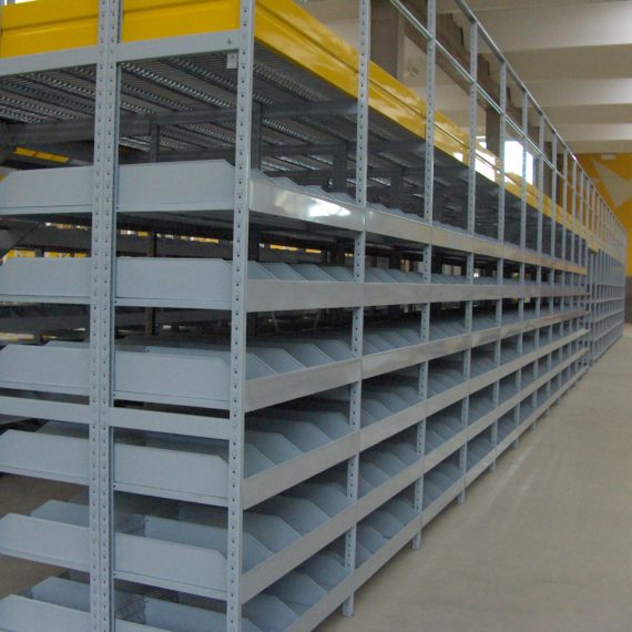 ripiani a vasca per scaffalature